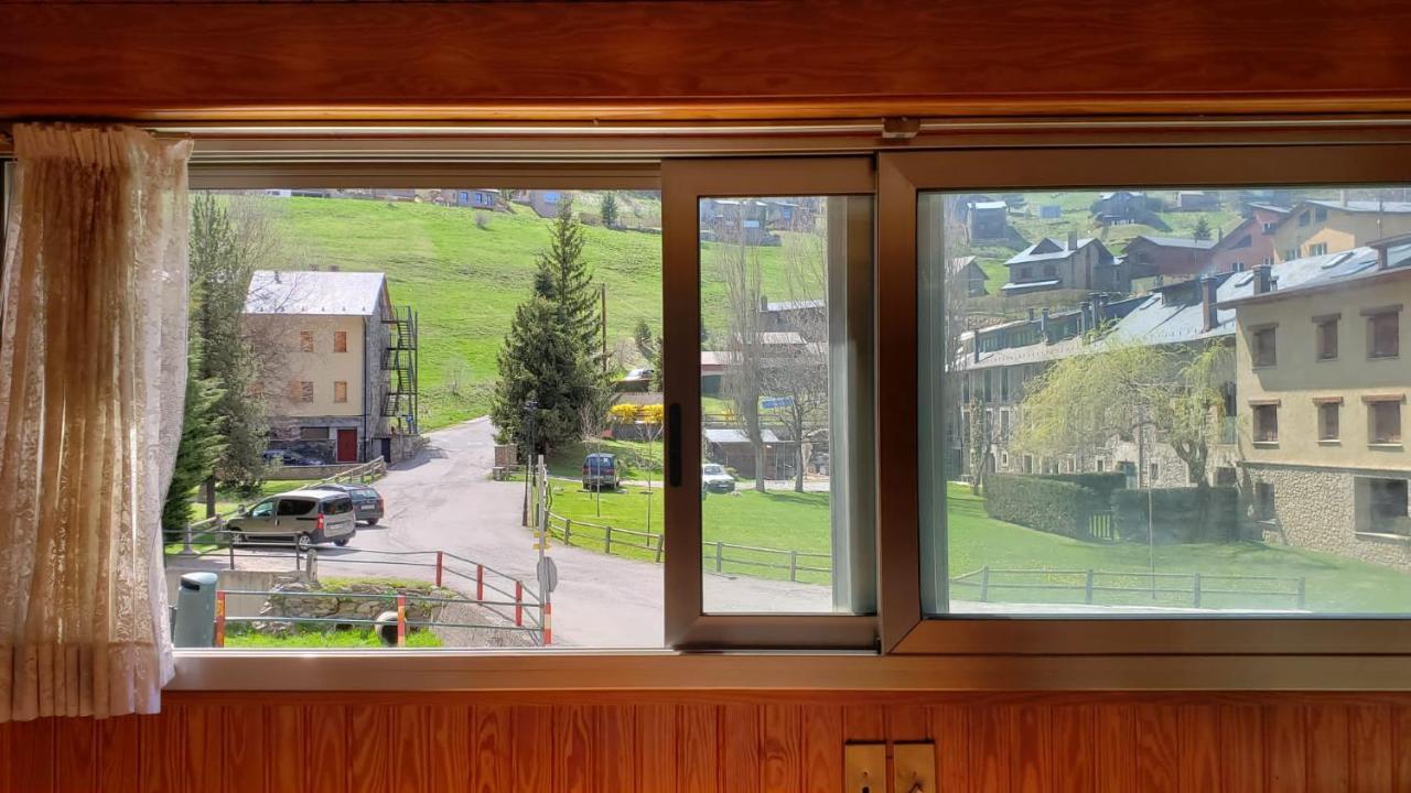Studio In Residencia Maresme Neu - La Molina La Molina  Kültér fotó